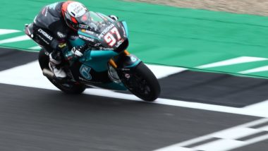 Aragon action ahead for home-hero Vierge